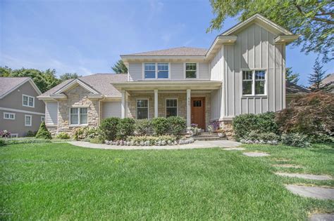 560 Old Macatawa Ct Holland Mi 49423 Mls 20031094 Redfin