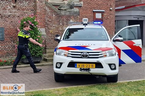 Noordwijkerhoutse Wijkagent Ilse Van Dun Neemt Afscheid En Peter Van