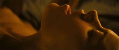 Nude Video Celebs Camille Rowe Nude No Limit 2022