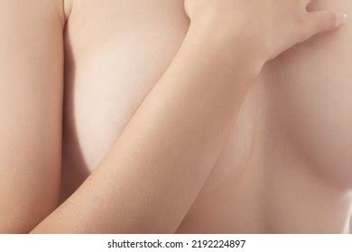 3 603 Naked Woman Cover Her Body Hands Images Stock Photos Vectors Shutterstock