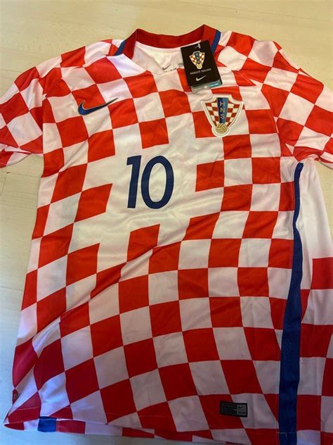 Croatia Football Jersey Mens Fashion Activewear On Carousell