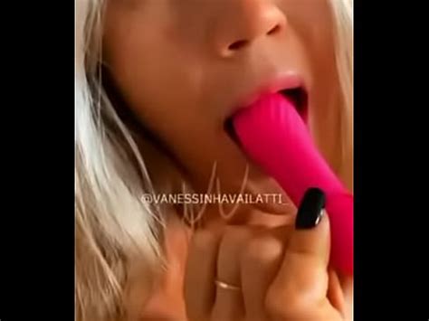 Vanessinha Brincado Seu Vibrador XVIDEOS