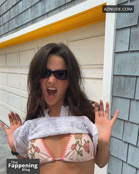 Jules Leblanc Sexy And Hot Photos Collection AZNude