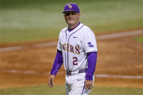 Fourth LSU pitcher enters transfer portal | TigerRag.com