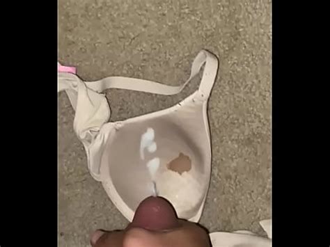 Solo Cumming On A Bra Xvideos