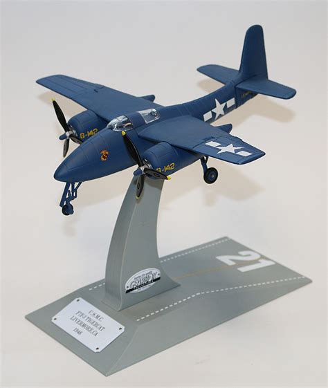 Grumman F7F-3 Tigercat Diecast Model - The Miniature Engineering ...