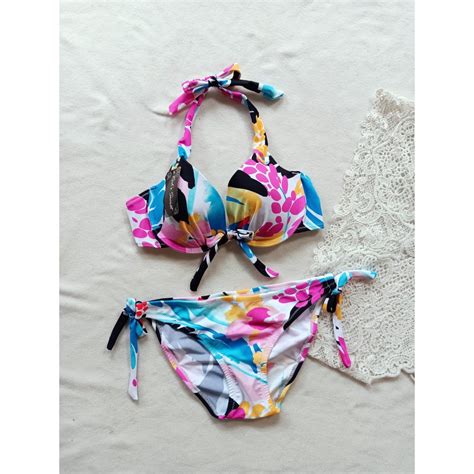 Jual BK RVO BUNGA BIRU PINK KUNING BIKINI PANTAI BUSA PUSH UP BERKAWAT Shopee Indonesia