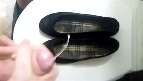 Cum On My Girlfriend Shoes Gay Porn XHamster