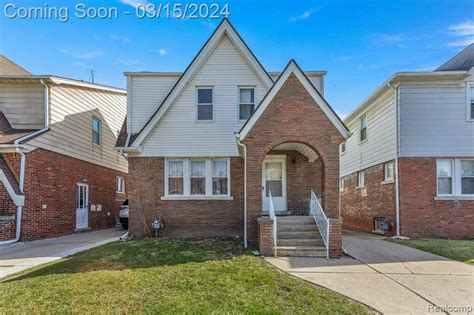6900 Yinger Avenue Dearborn Mi 48126 Mls 20240015987 Properties