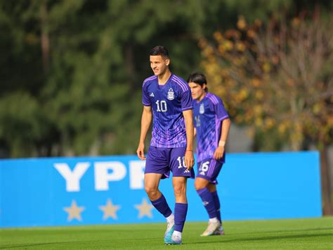 La historia de Valentín Carboni, el 10 de Argentina en el Mundial Sub