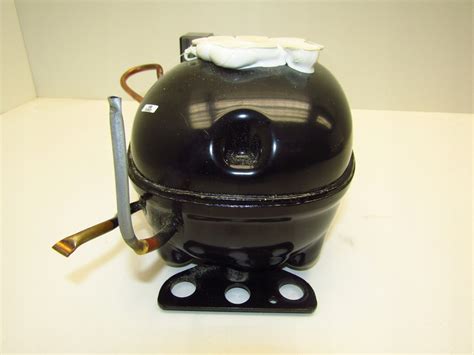 Sprężarka agregat lodówki EMBRACO VES D9C - 8033804201 - oficjalne ...