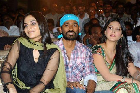 with his family - Dhanush Photo (35586178) - Fanpop - Page 2