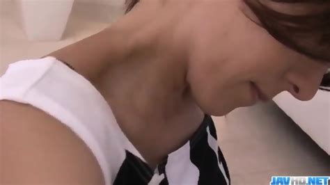 Rosa Kawashima Removes Panties For A Good Toy Fuck