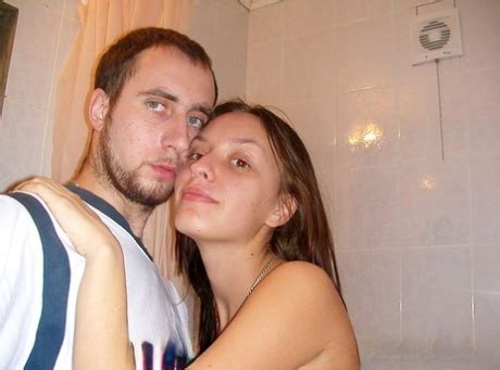 Tall Amateur Aurita Poses Naked During Candid Action Around Her Palce CoedCherry