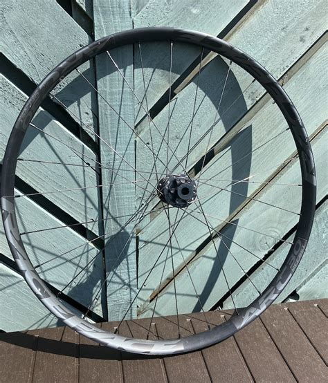 2020 Race Face Arc Offset 30 Front Wheel DT Swiss 350 Hub For Sale