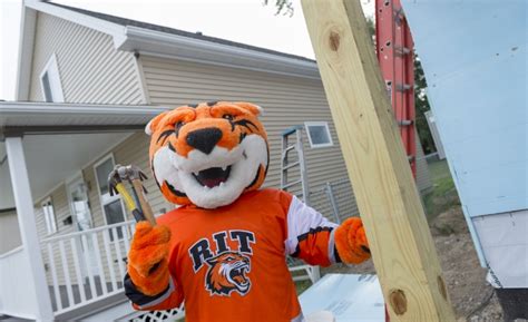 Volunteer | RIT Alumni | RIT