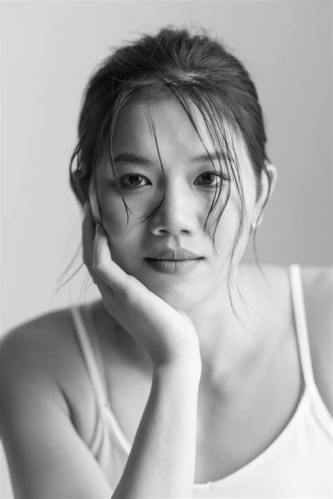 Nh Vi N Sau G N N M R I Ng Ua Xanh Tr Th Nh Ng I Truy N C M H Ng B I L I Hot Nh T Tiktok