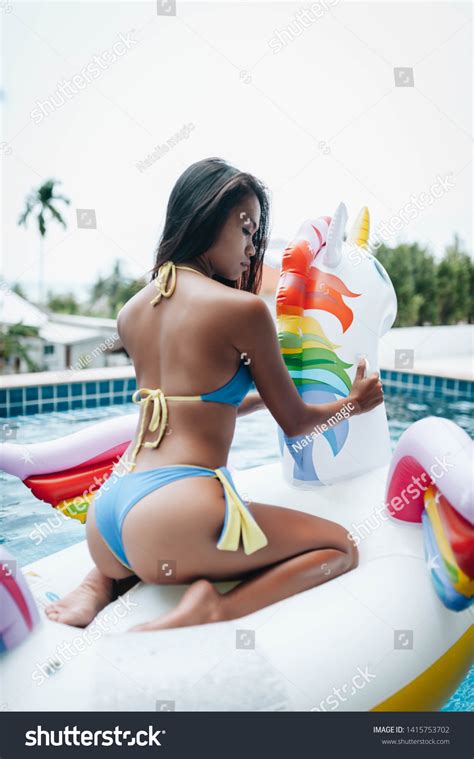 Sexy Thai Woman Wearing Bikini Relaxing ภาพสตอก Shutterstock