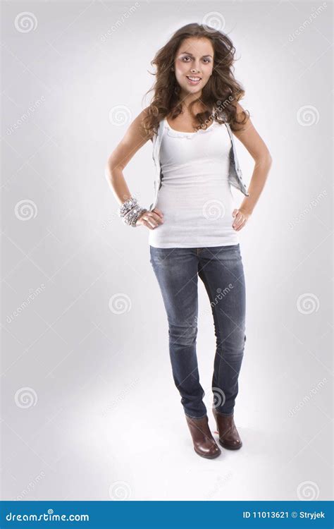 Jeune Belle Fille De L Adolescence Blonde D Isolement Sur Le Blanc Image Stock Image Du Mignon