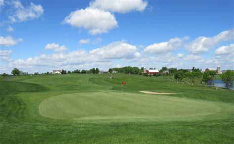 Washington County Golf Course Hole 1 Green - Wisconsin Golf Trips