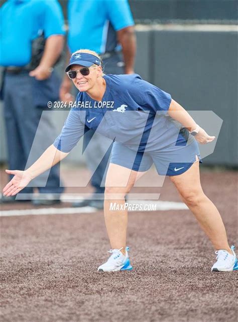 Photo 9 In The Heights Kingwood Uil Softball 6a Region 3 Regional