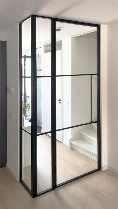 Uniek En Gaaf Deze Stalen Deur Met Hoeklicht Steel Frame Doors