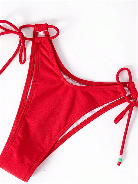 Bikinx Conjunto de bikini unicolor Sujetador de triángulo halter y parte inferior de tanga con