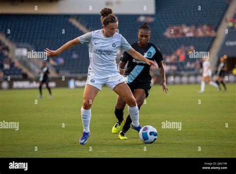 Kerry Abello 25 Orlando Pride In Action During The National Women