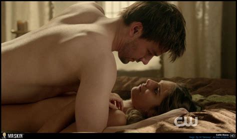 Naked Caitlin Stasey In Reign