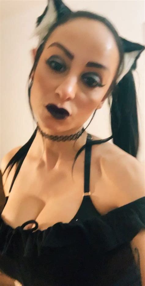 Cam Sluts Do You Like My Outfit Porn Video Nebyda