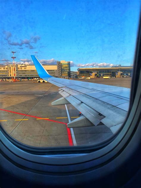 Крыло самолета