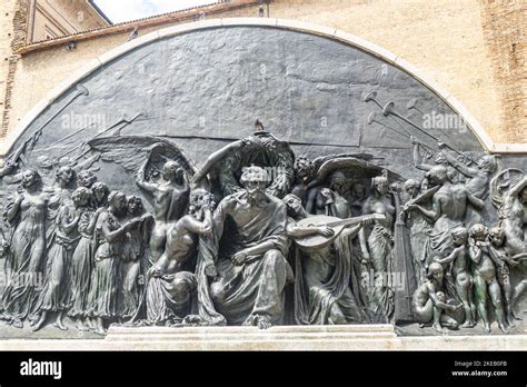 El Monumento De Giuseppe Verdi En Parma Fotograf A De Stock Alamy