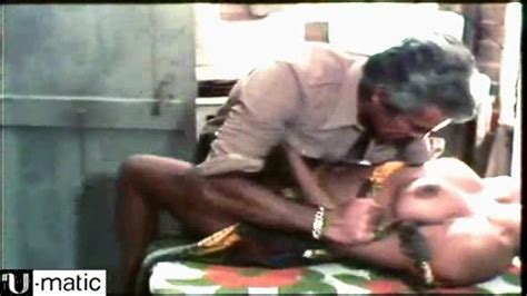 Naked Samantha Star In Il Pavone Nero