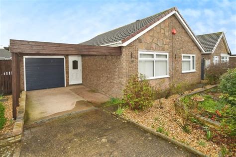 Bodmin Moor Close North Hykeham Lincoln Ln6 2 Bedroom Detached