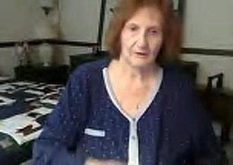 Granny Flash Boobies GILF Porn XHamster