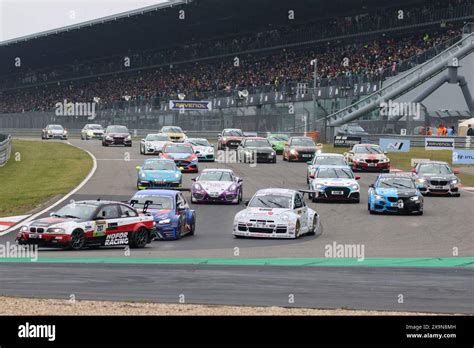 Start Startgruppe 3 Motorsport ADAC Ravenol 24H Rennen Nuerburgring