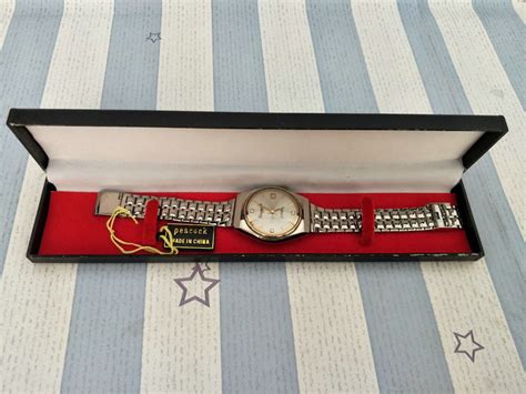 Купить Винтажные наручные часы Винтажные старых запасов 90-х годов ...