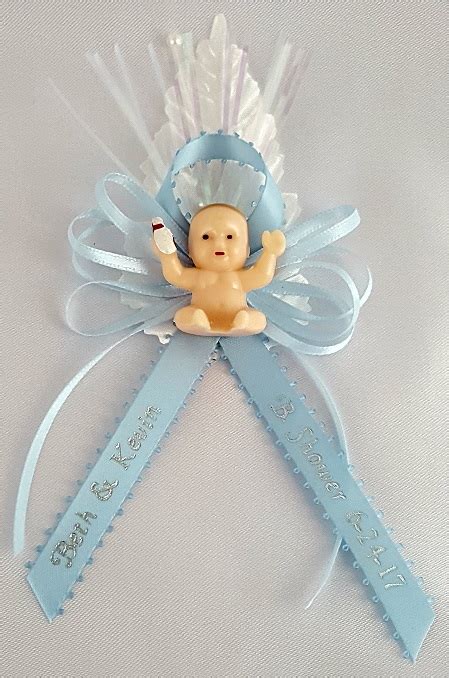 Nude Baby On Satin Bow With Leaf Capia R R Party Store
