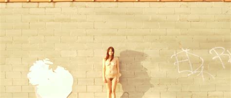 Naked Tatjana Gellert In How To Find A Man