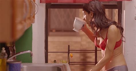 Nude Video Celebs Saman Giraud Nude M My Many Married Men