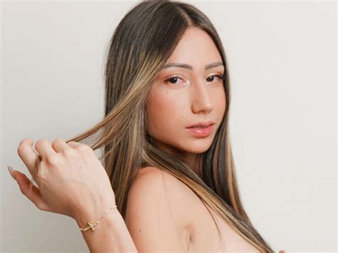 Anal On Sex Cams With Live Anal Cam Show CAM