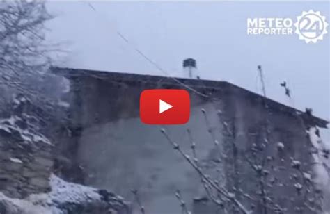 Video Meteo Cronaca Diretta Cuneo Improvvisa Nevicata Imbianca La