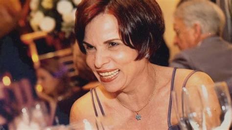 Helena de Grammont ex repórter da TV Globo morre aos 74 anos em SP