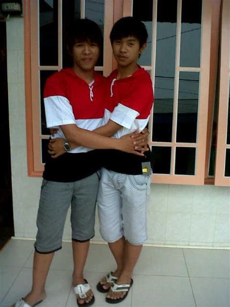 Gay Indonesia Couple Gay Brondong