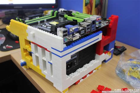 Centre Com: Centre Com Builds A Lego PC!