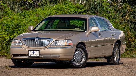 Lincoln Town Car 3rd Gen Market Classiccom