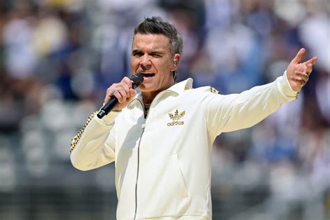 Robbie Williams Feel Song 5
