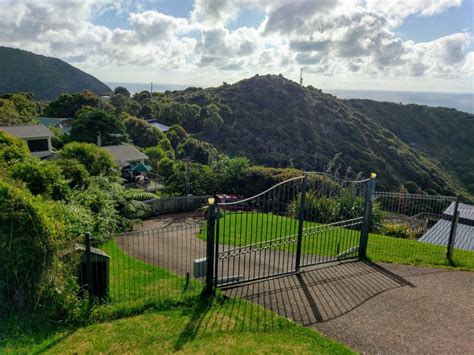 Hinerangi Pou Piha Tourist Attractions Localista