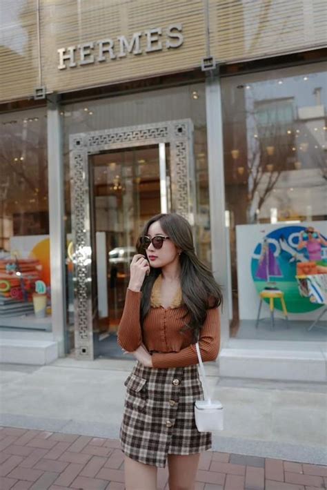 Danh tính hot girl lai dòng máu khiến triệu đàn ông si mê Báo Tri thức Cuộc sống