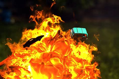 Hot Wheels son juguetes pero este vídeo va a ser lo más espectacular que verás hoy